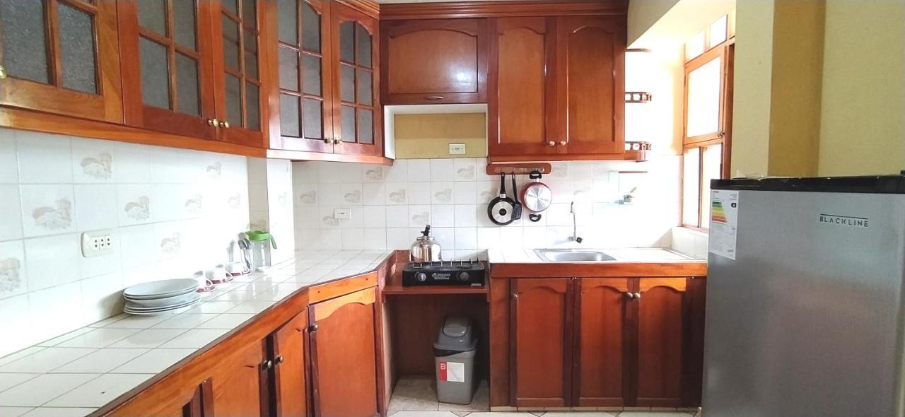 Hostal Dulzura Caraz Buitenkant foto