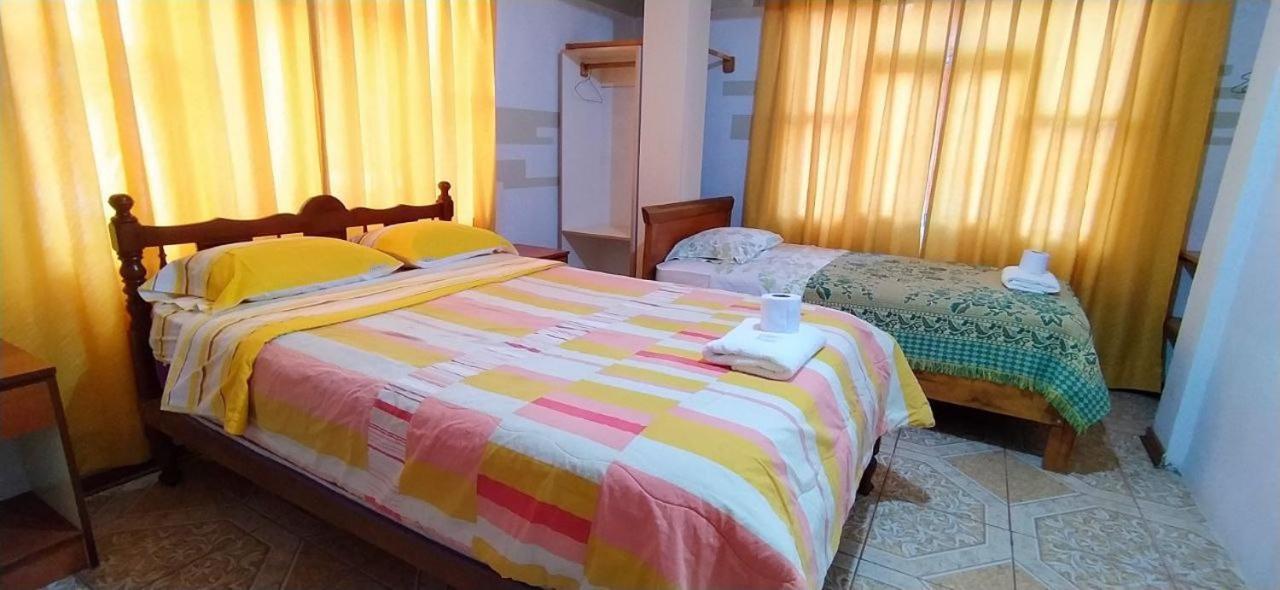 Hostal Dulzura Caraz Buitenkant foto