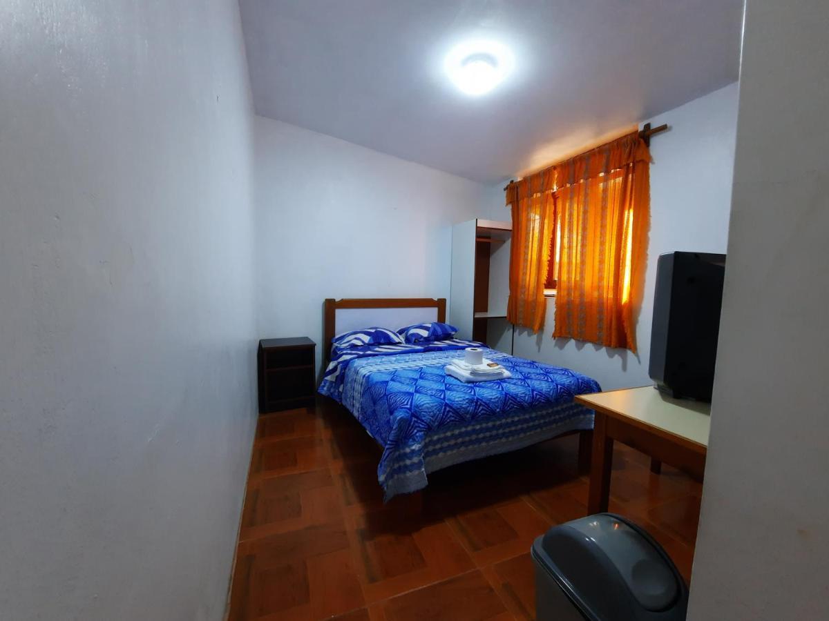 Hostal Dulzura Caraz Buitenkant foto
