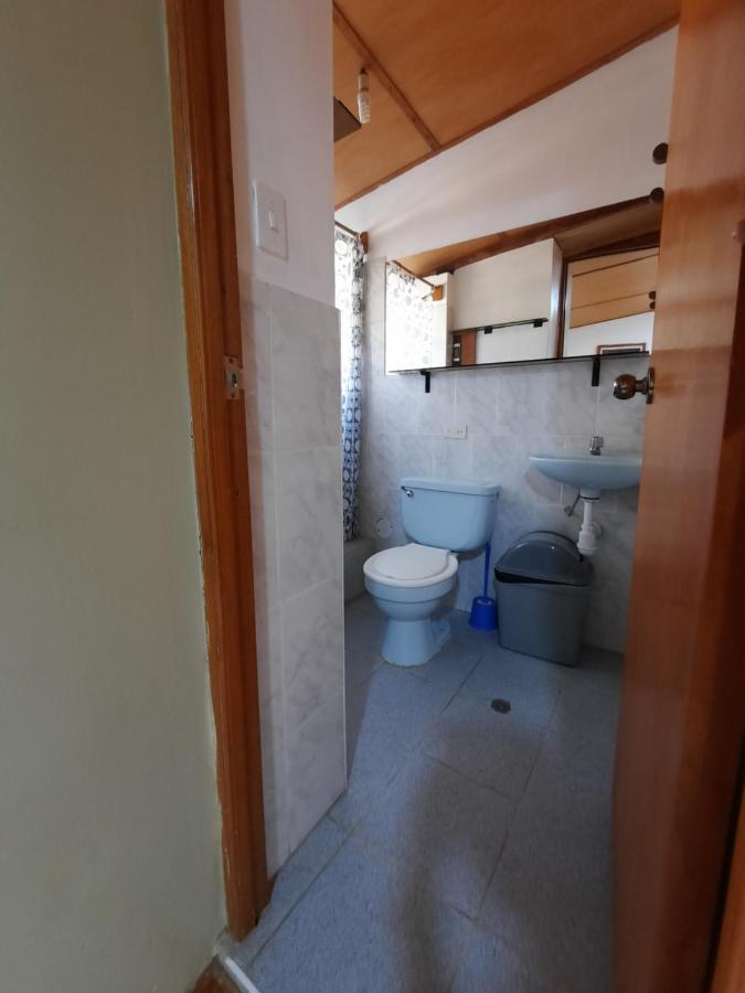 Hostal Dulzura Caraz Buitenkant foto